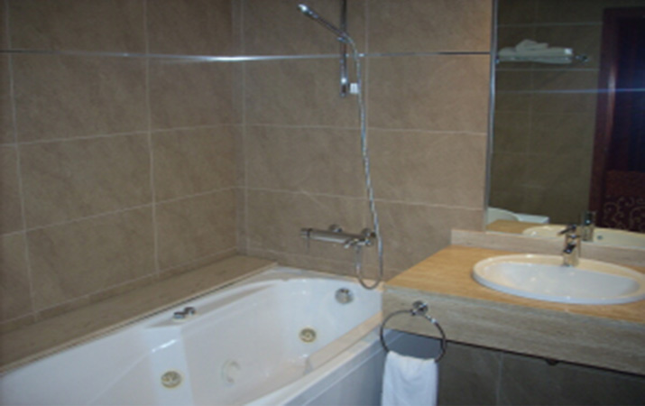 Bathroom of the Double Room with 2 Beds